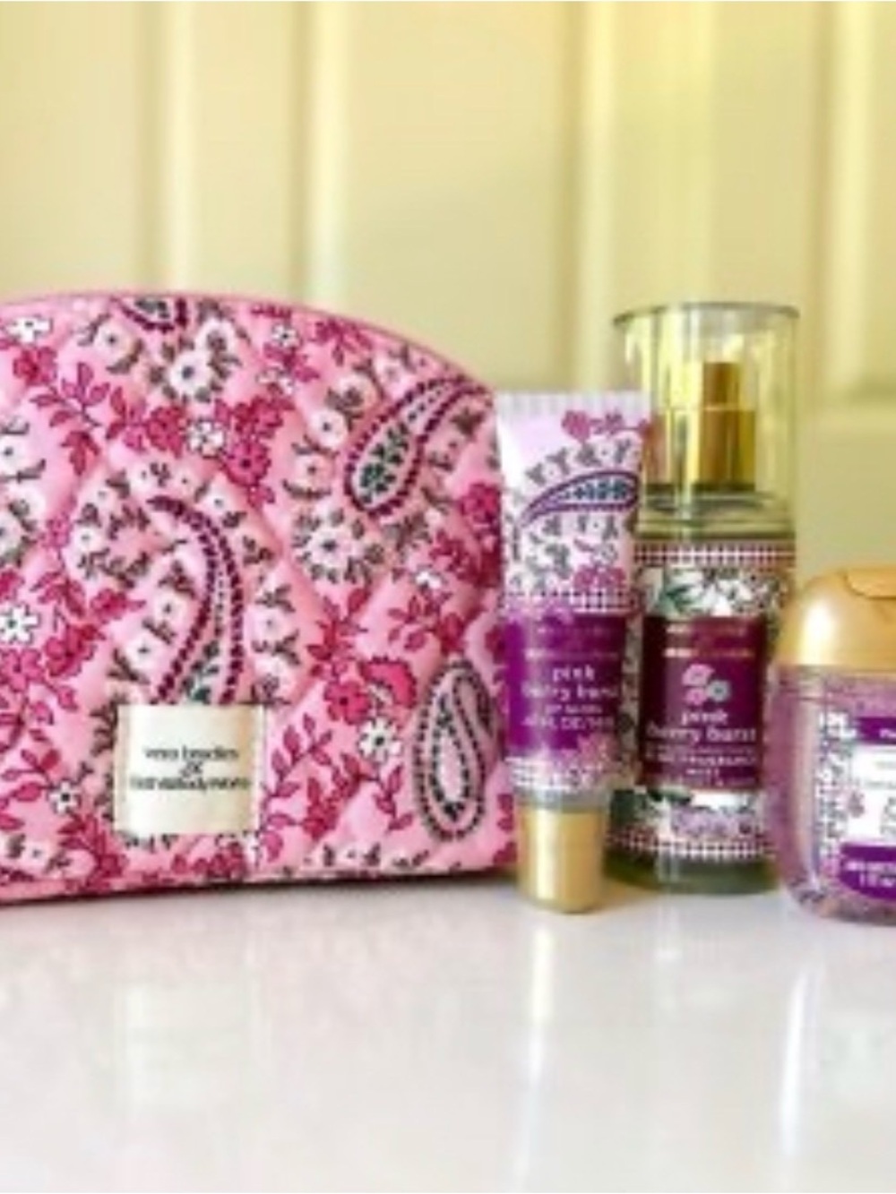 Vera Bradley x BBW Pink Paisley Quilted Makeup Pouch